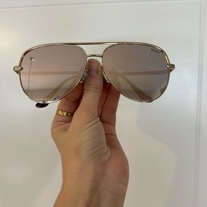 Desi hi key QUAY sunglasses new no tags